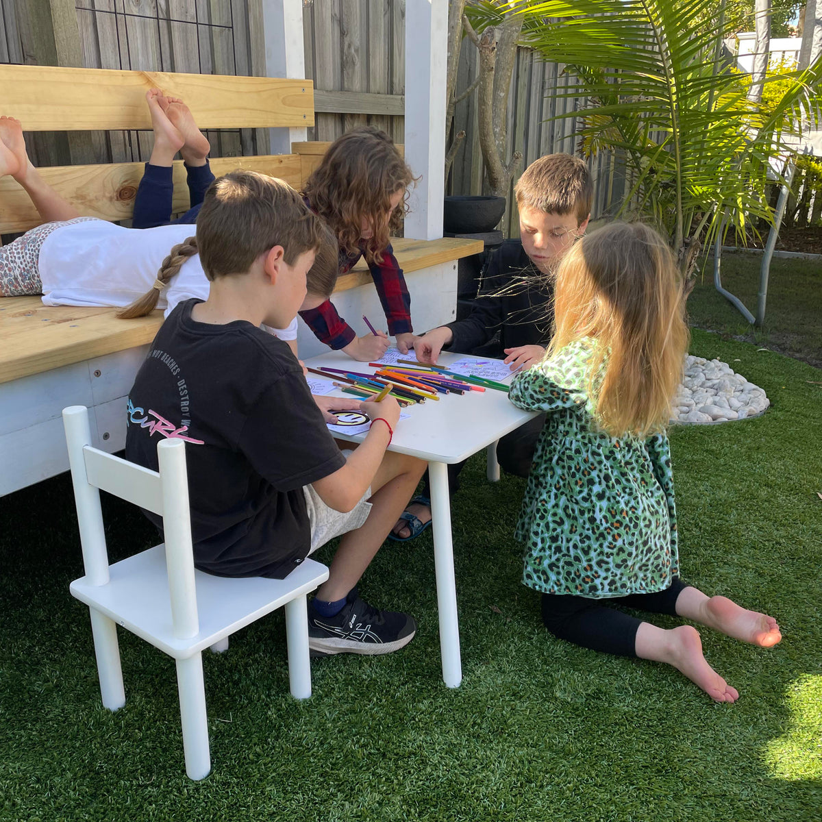 Colour Me Cards: Candles